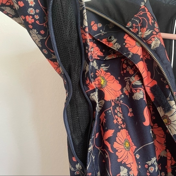 BILLABONG 10K FLORAL INSULATED WATERPROOF COAT - Picture 6 of 9